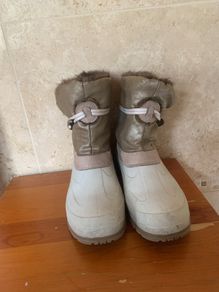 Snow Boots