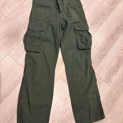 Bershka - Cargo Trousers- khaki green
