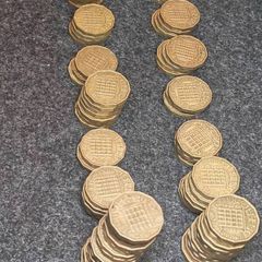 80xBritish Elizabeth II three pence coins lot