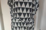 H&amp;M top size L UK18/20 EU46/48 Postage included