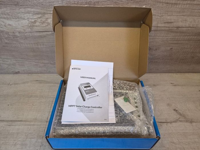 EPEVER 40A MPPT Solar Charge Controller