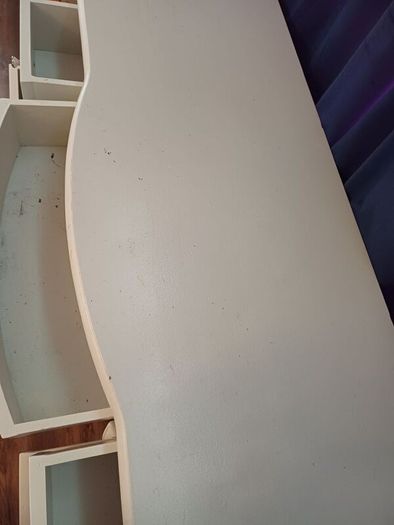 dressing table
