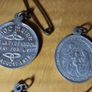 four vintage religious medals (b), tub 3 Image 3