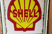 Retro shell oil sign