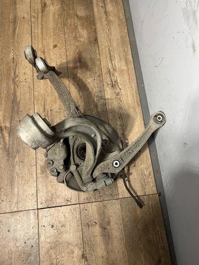 Audi A6 C7 Passenger Side Front Hub 2013