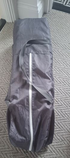 Travel cot
