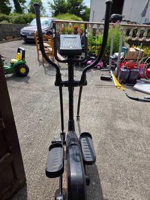 reebok zr8 elliptical cross trainer