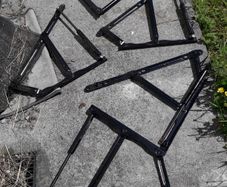 Liftable storage (Pnumatic) Hinges