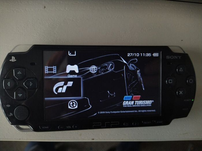 Sony Psp, case, charger, games