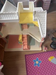 free dolls house