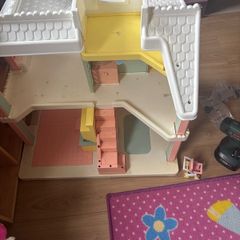 free dolls house