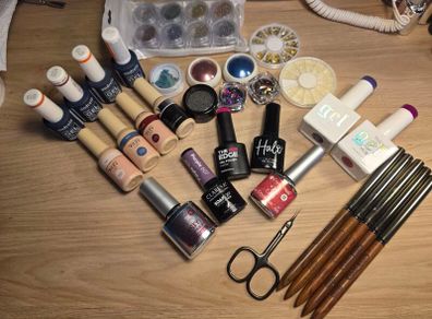 nail stuff
