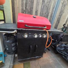 Bbq + cover + gas  cast iron grill
