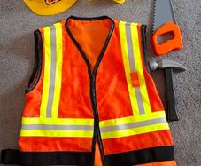 Builders Costume 3-6 years