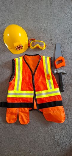 Builders Costume 3-6 years