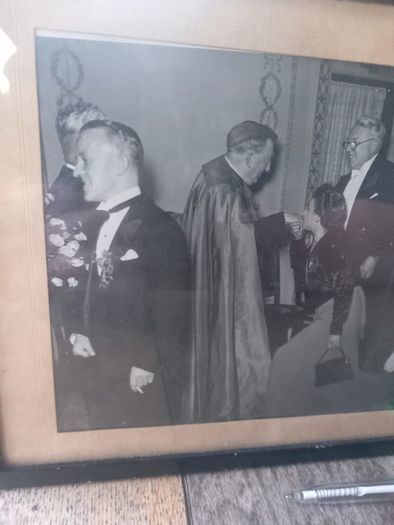 Vintage framed photo of lady kissing religious leader's ring, D18 post 10e
