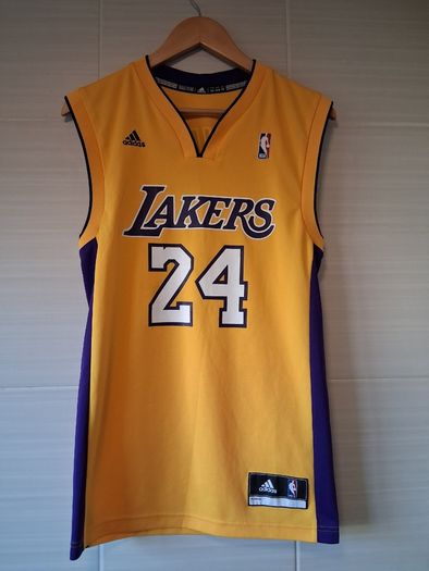 LA Lakers Jersey.  Official Adidas Lakers Kobe Bryant Number 24 Jersey. Collect In Dublin Or Receive Via Post.