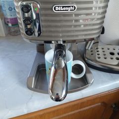 DeLonghi Icona Vintage Espresso Coffee Machine - Excellent Condition