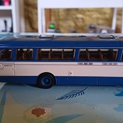 Bus model