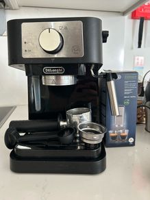 De'Longhi Stilosa EC260 espresso machine