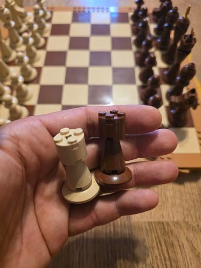 LEGO - Traditional Chess Set