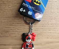 lego 854238 harley quinn keyring