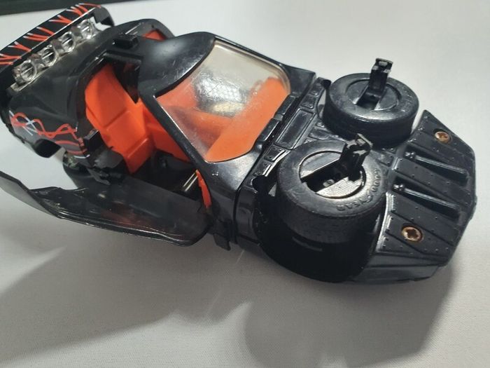 MASK 80s Cartoon Toy Raven Corvette and Calhoun Burns toy