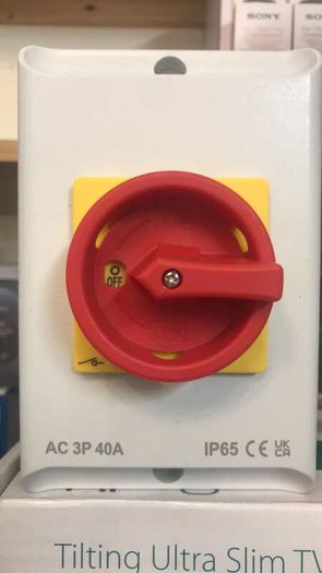 40 A Isolator