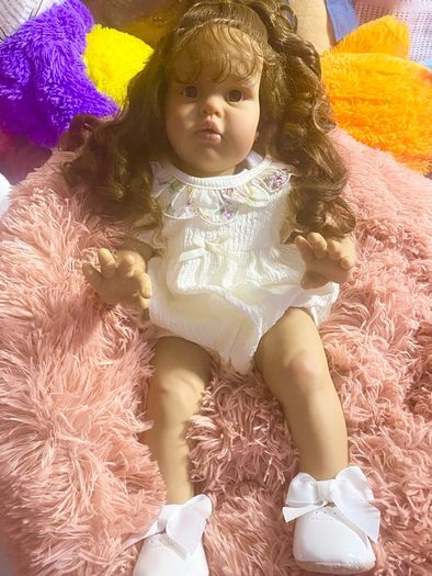 beautiful reborn baby doll