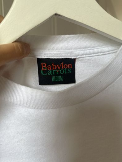 Carrots Tee In White