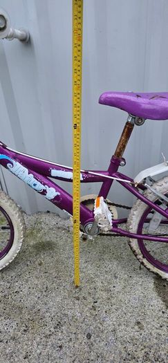 Girls bike