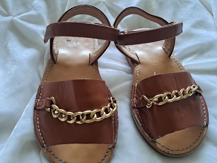Girls Gold Chain Sandals 28 uk10