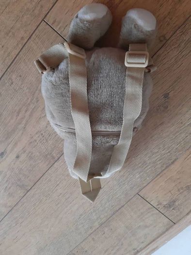 Kangaroo backpack
