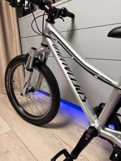 Specialized Hot Rock Kids Bike 20 inch