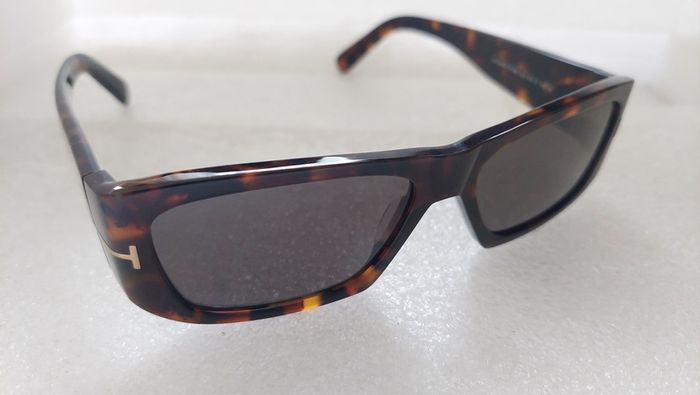Brand New Tom Ford Andres 02 FT0986 52A Sunglasses