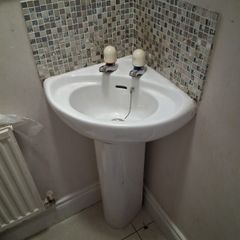 Corner sink and taps
