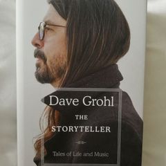 Foo fighters Book