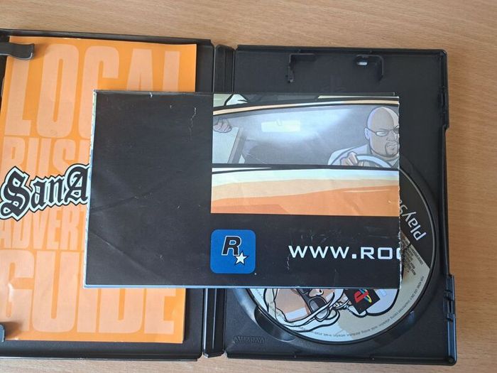 Grand Theft Auto San Andreas (w / map)