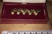 Brooch