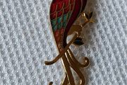 brooch