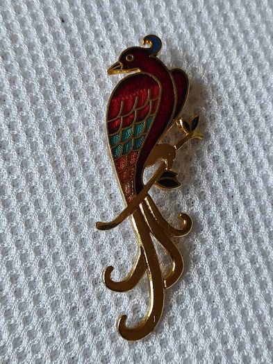 brooch