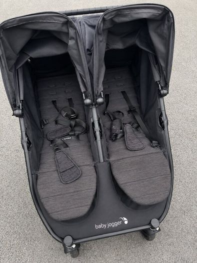 Baby jogger city mini GT double buggy