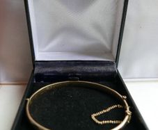 9ct Gold Bronze Core Diamond Flat Cut Style Vintage Bangle Hallmarked 14,56g