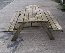 picnic bench