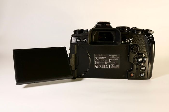 Olympus E-M1 mark iii [Mint condition]