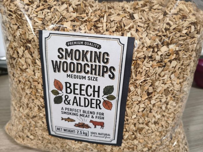 Wood Chips For Smoking Meat & Fish - 10 Litres Bag