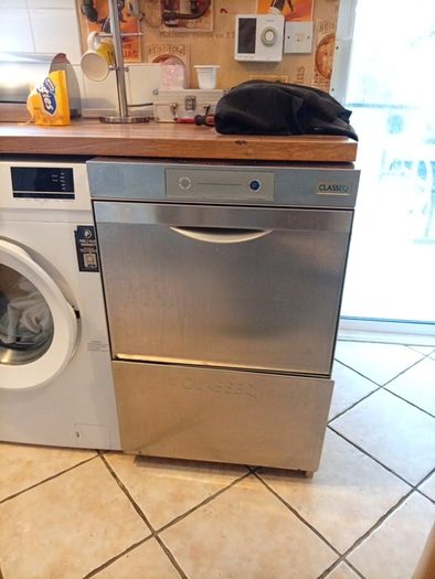 glass/dish washer
