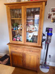 Solid Oak Kitchen Dresser / Display Cabinet (Two-Piece)