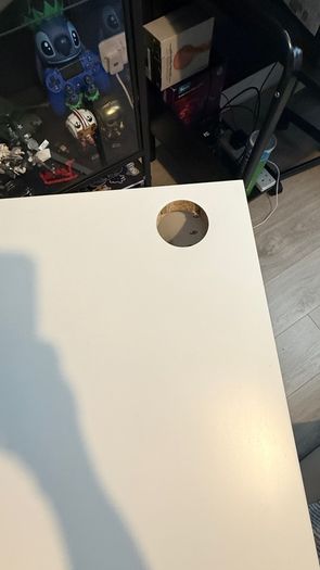 small desk/computer table