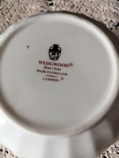 Wedgwood "Campion" Lidded Sugar Bowl
